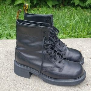 RARE authentic 1990's Dr. Martens Design #2071047
